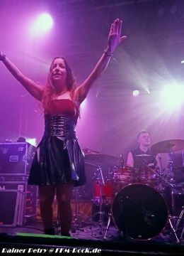 09 rosesofthieves metz 01